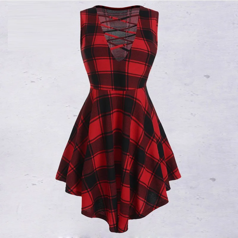 Rosegal Plus Size Tops Women Plus Size Tartan Crisscross Strappy T-shirts Plaid Print Sleevess Asymmetrical Top Clothes